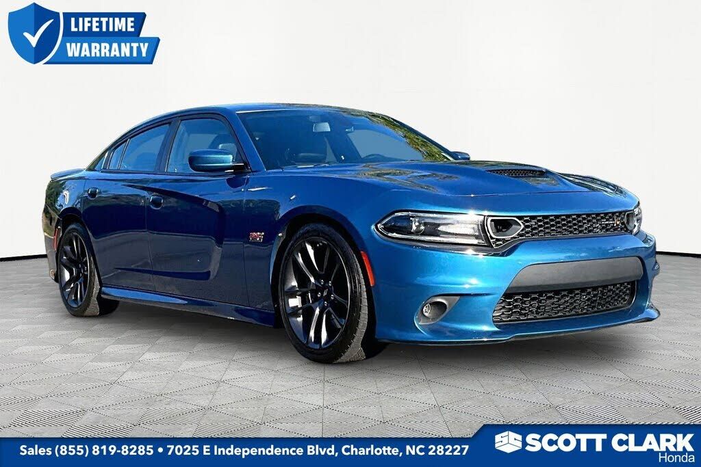 2021 DODGE Charger
