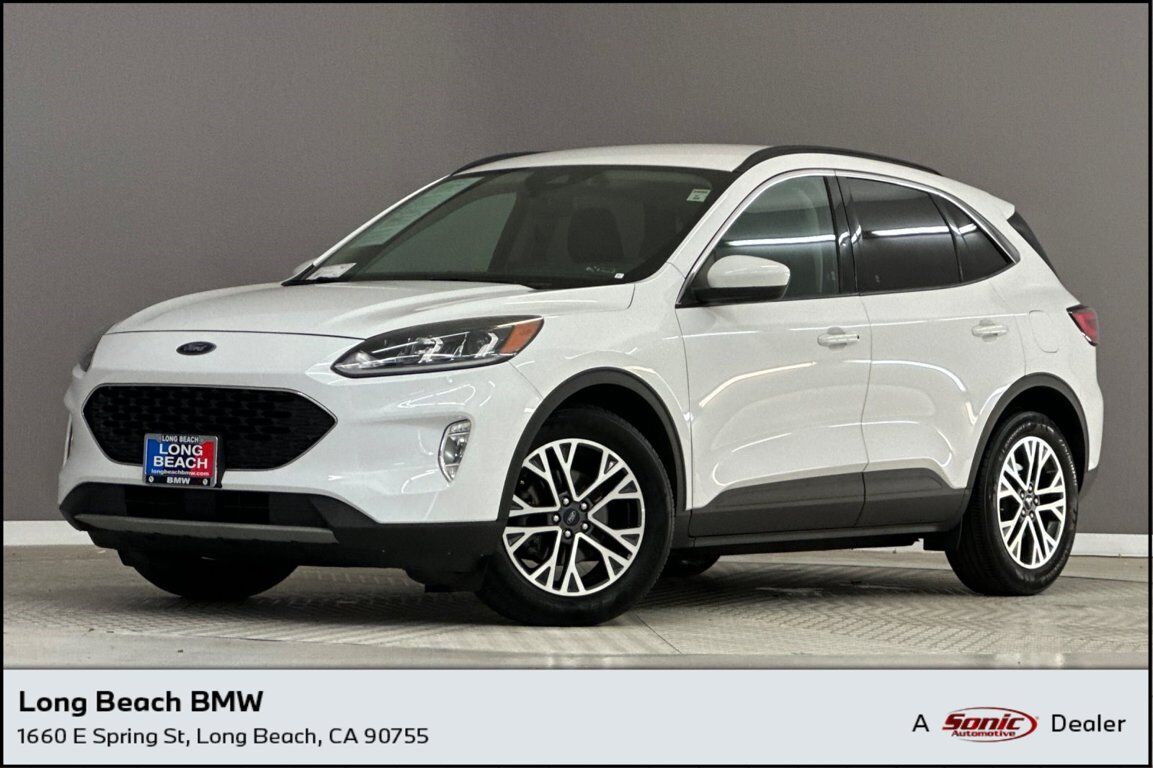 2020 FORD Escape