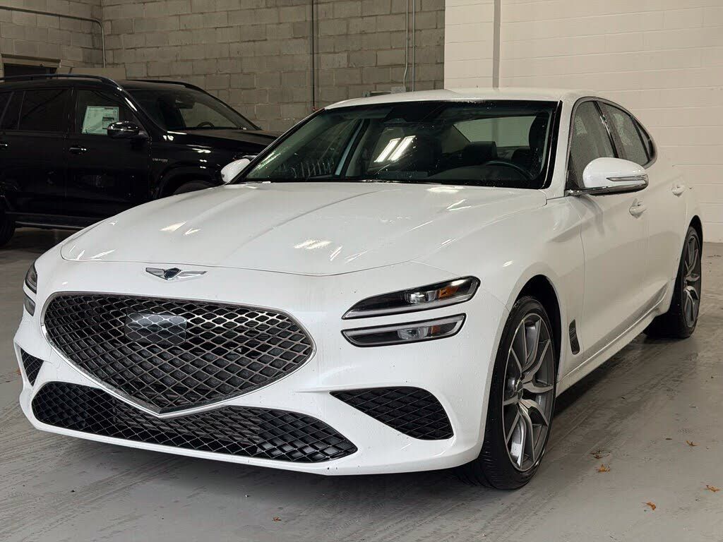 2023 GENESIS G70
