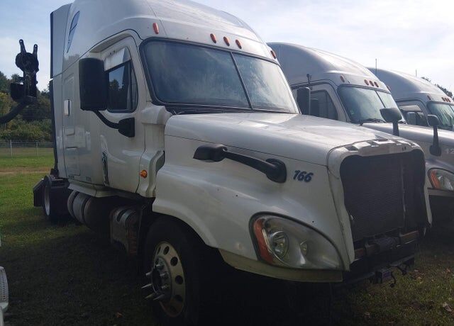 2015 FREIGHTLINER Cascadia