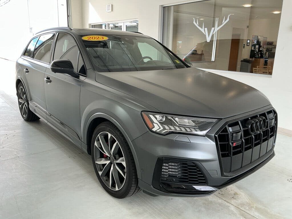 2023 AUDI SQ7