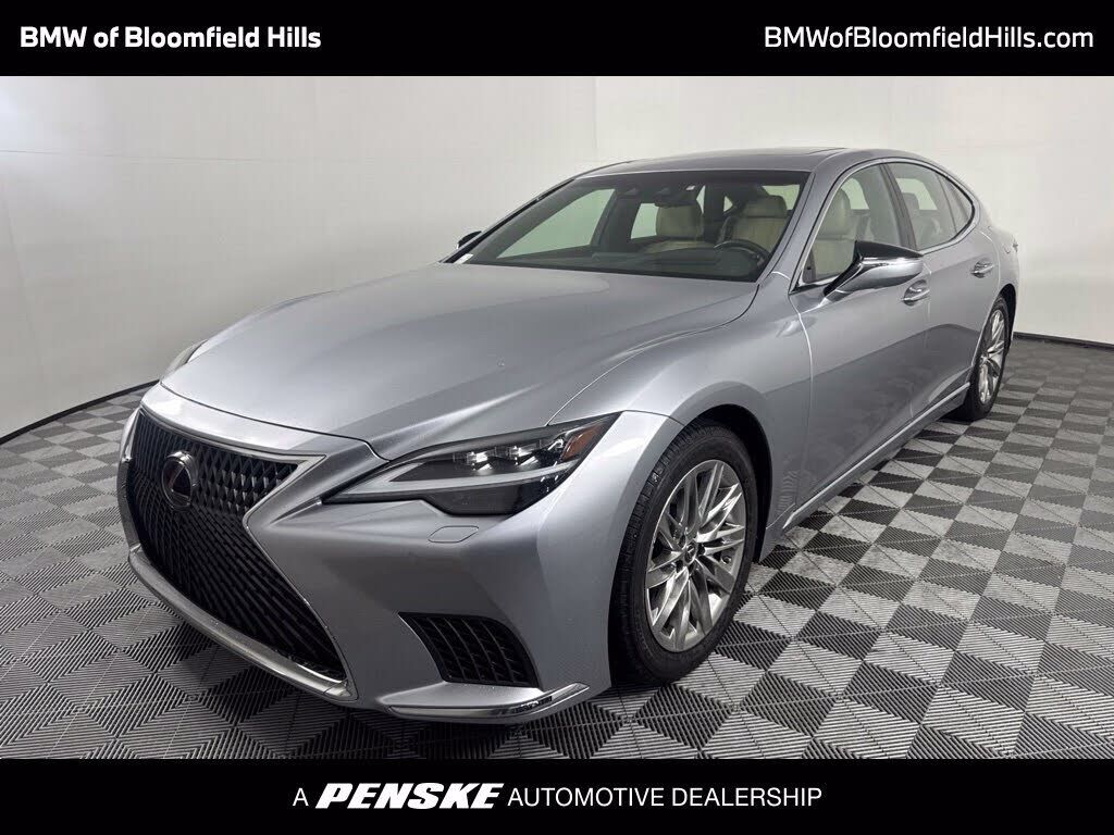 2022 LEXUS LS