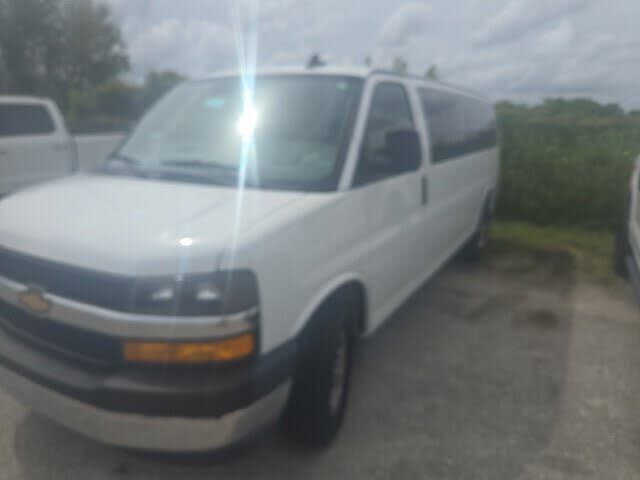2025 CHEVROLET Express