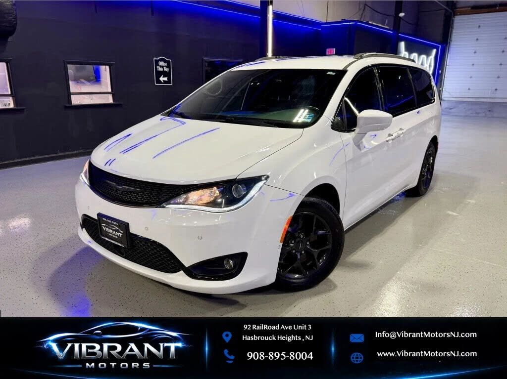 2018 CHRYSLER Pacifica