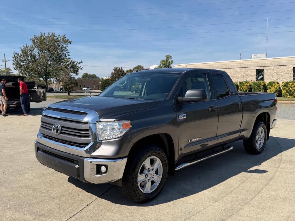 2015 TOYOTA Tundra