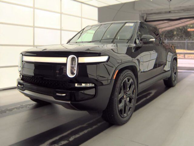 2024 RIVIAN R1T