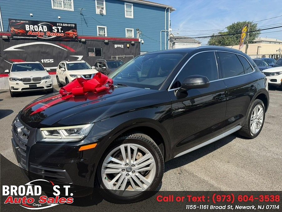 2018 AUDI Q5