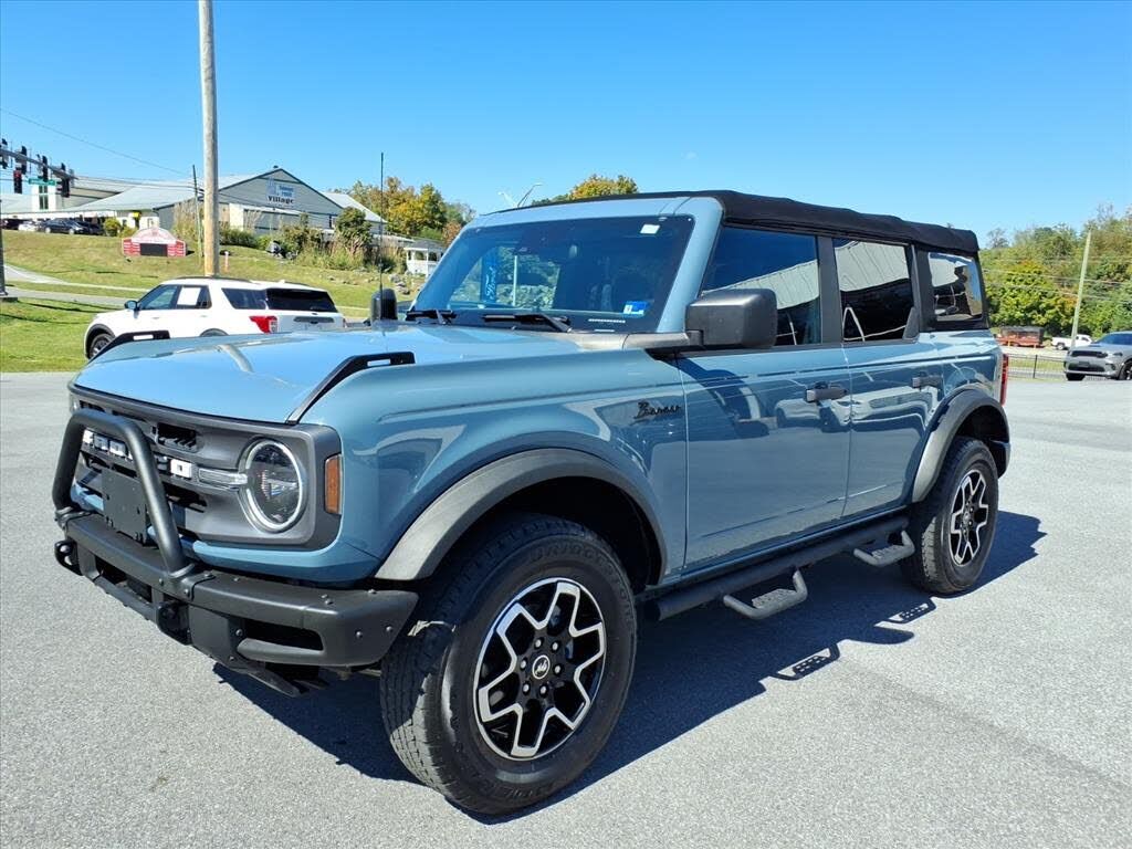 2022 FORD Bronco
