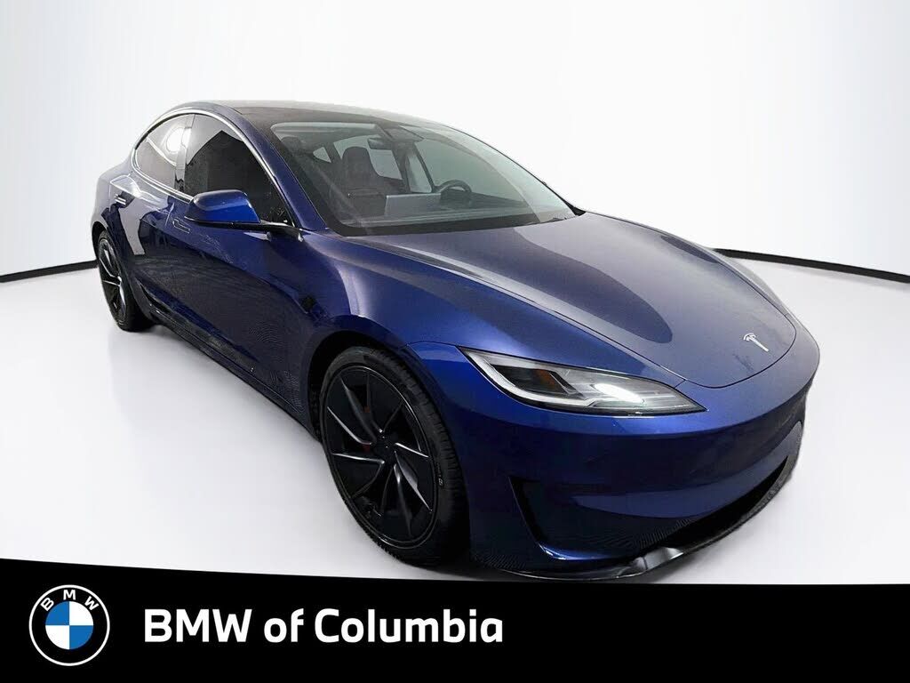 2025 TESLA Model 3
