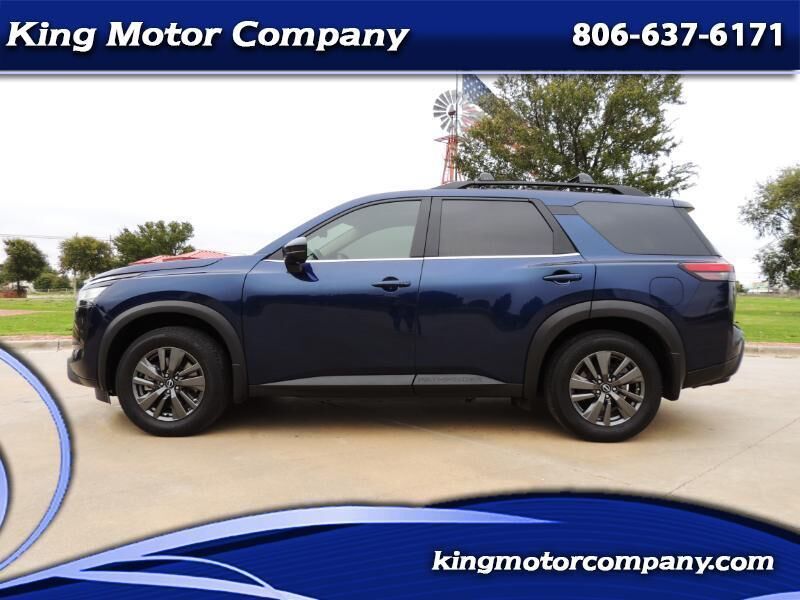 2022 NISSAN Pathfinder
