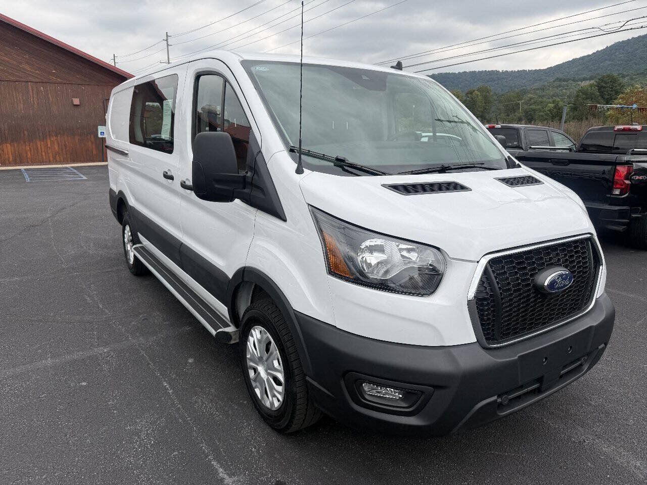 2025 FORD Transit