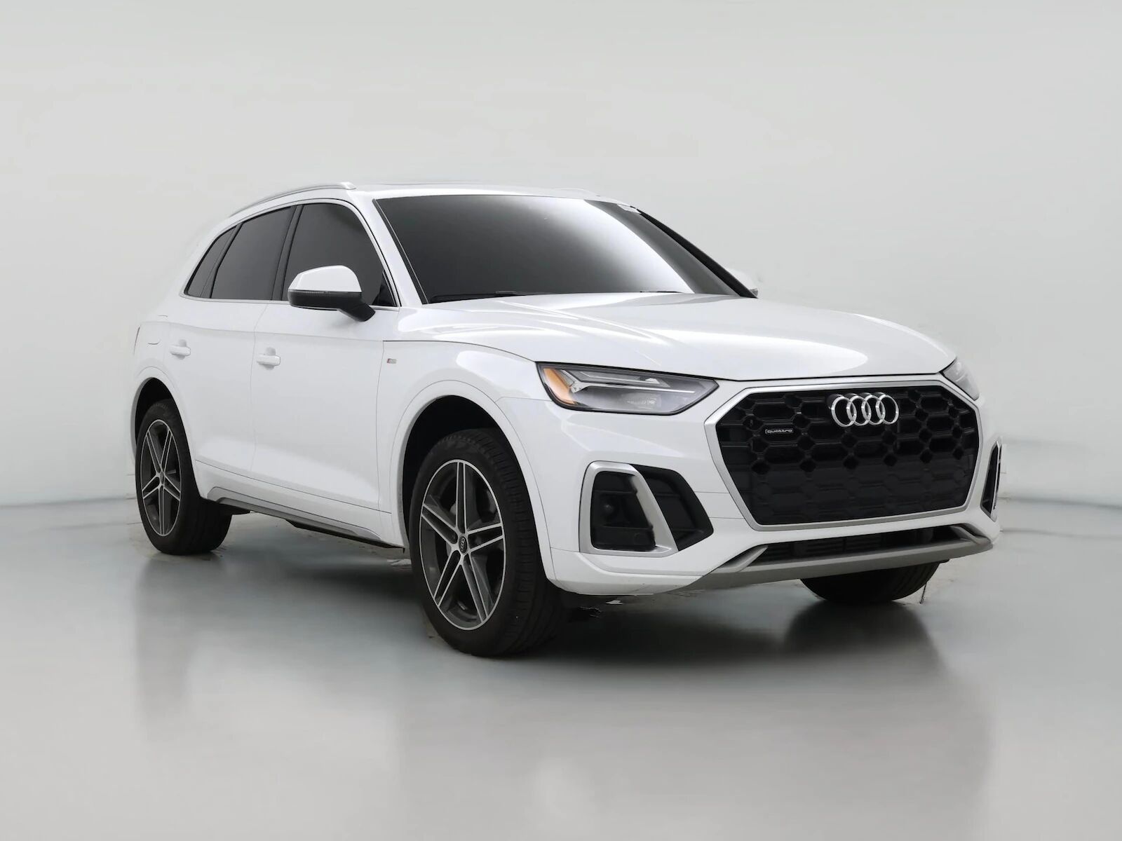 2025 AUDI Q5 e