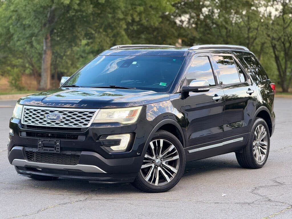 2016 FORD Explorer