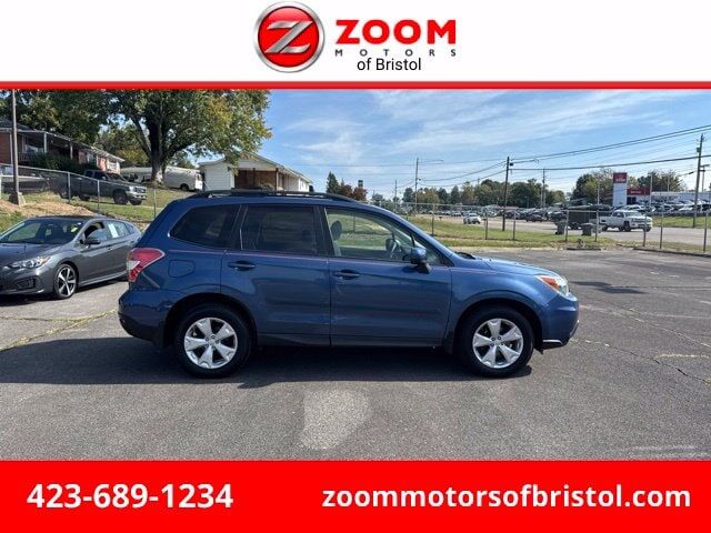 2014 SUBARU Forester