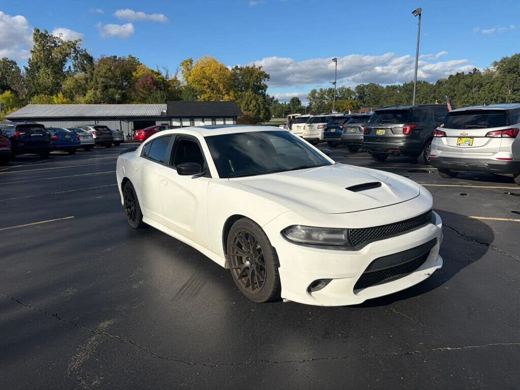 2021 DODGE Charger