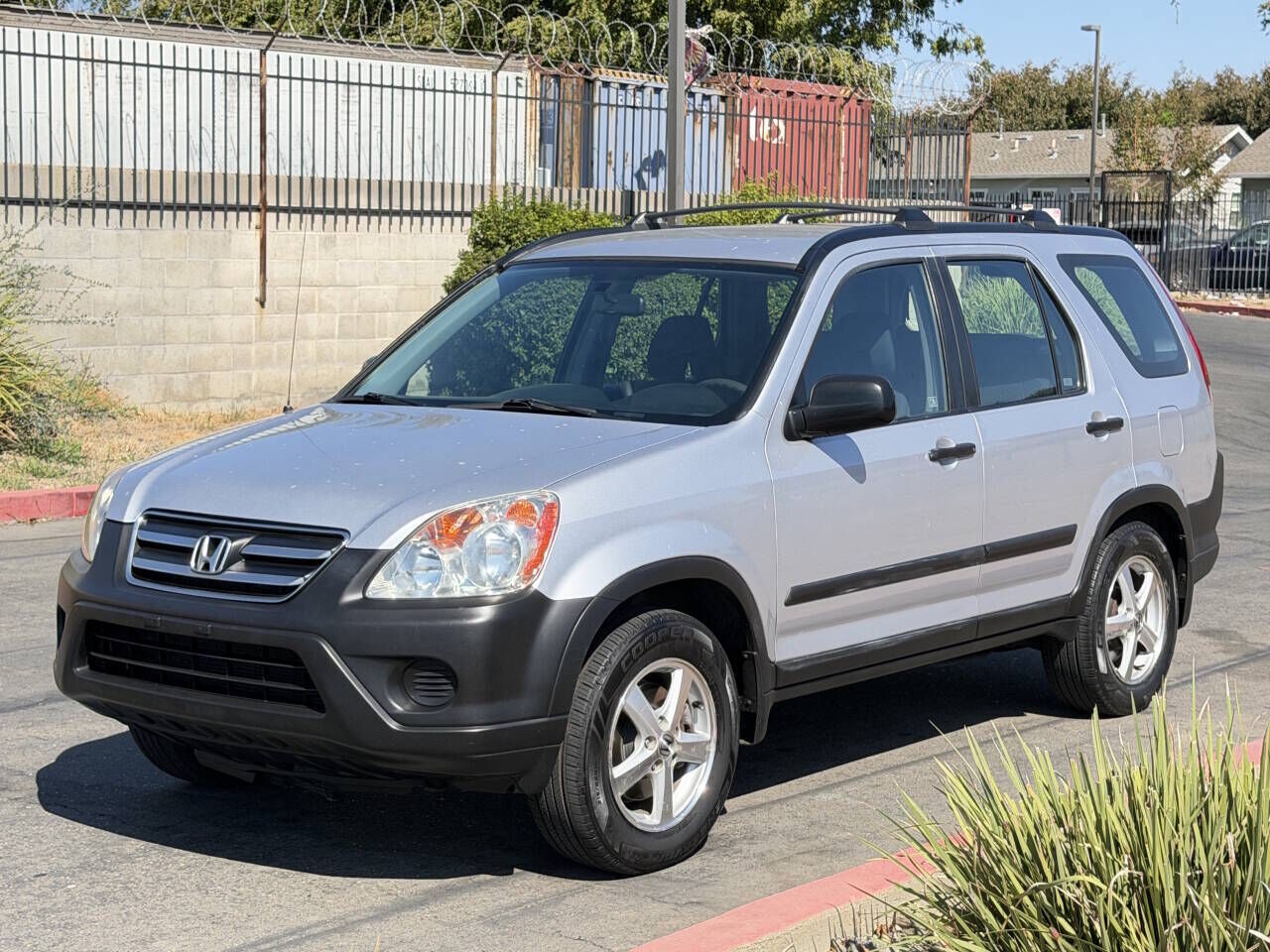 2005 HONDA CR-V