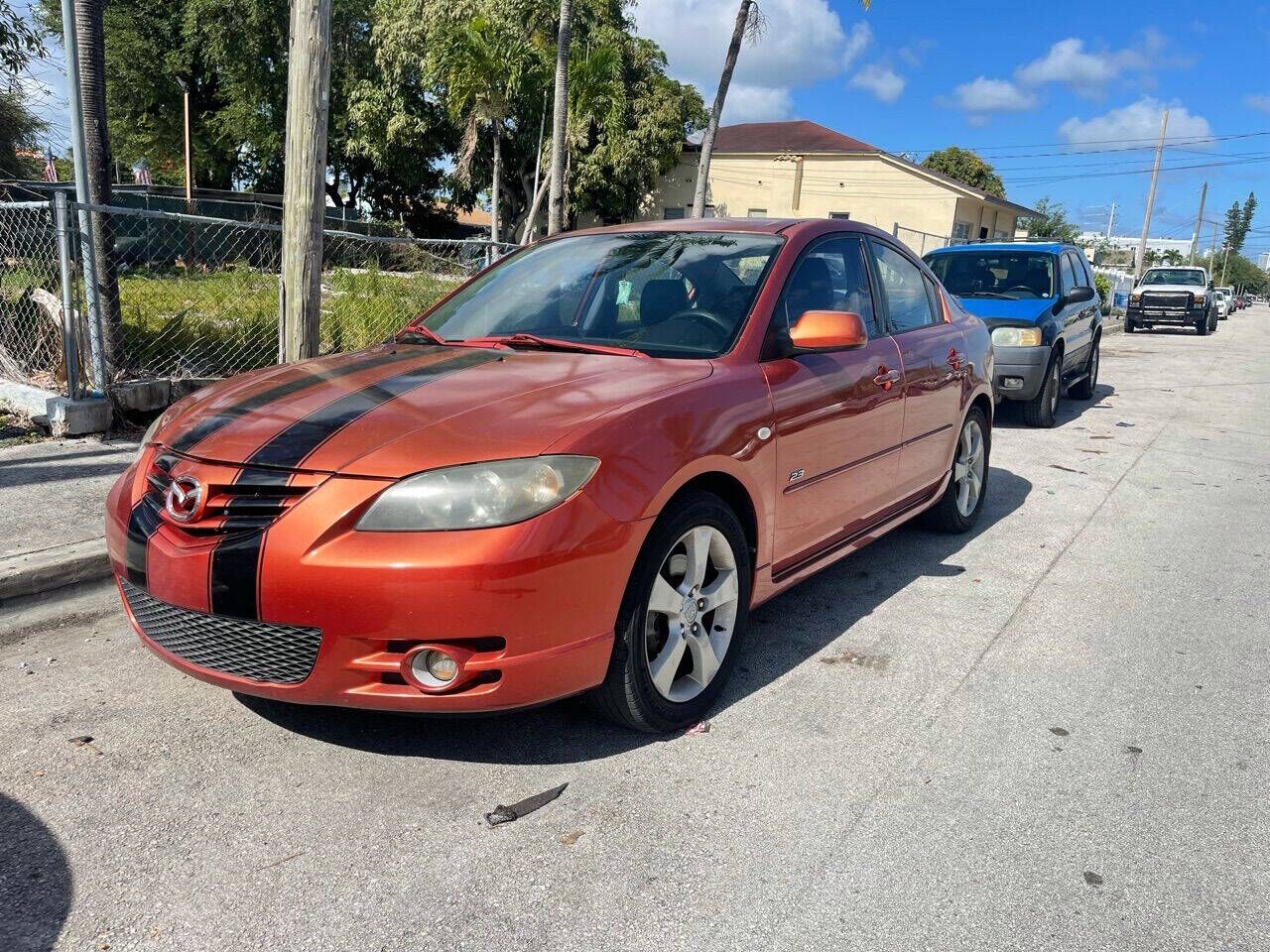 2004 MAZDA Mazda3