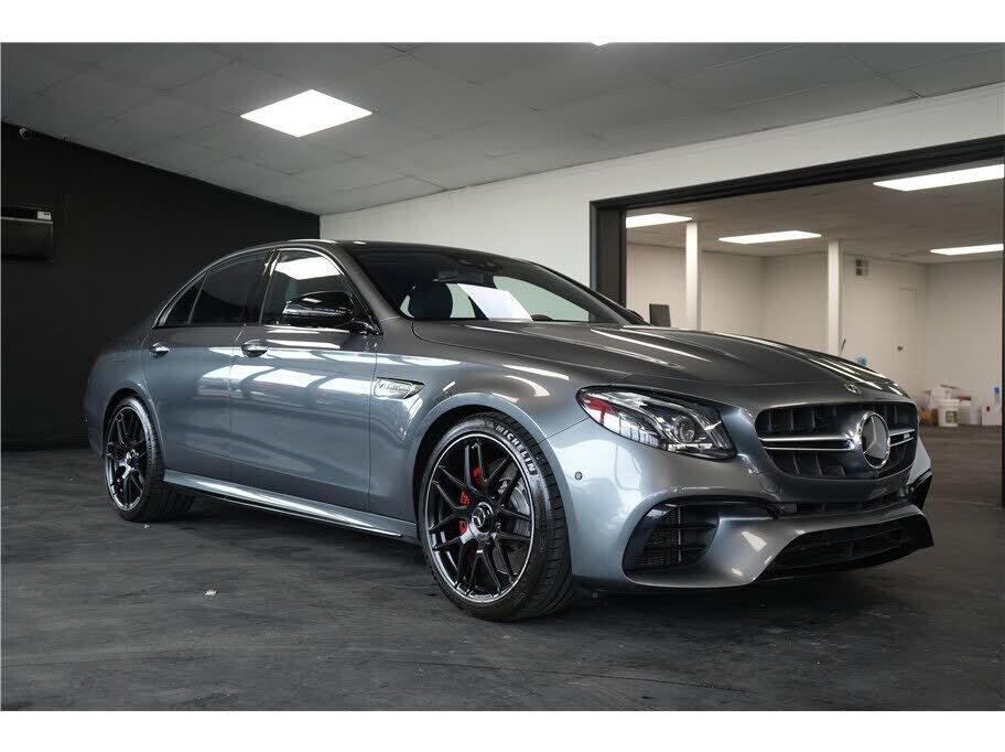 2018 MERCEDES-BENZ E-Class