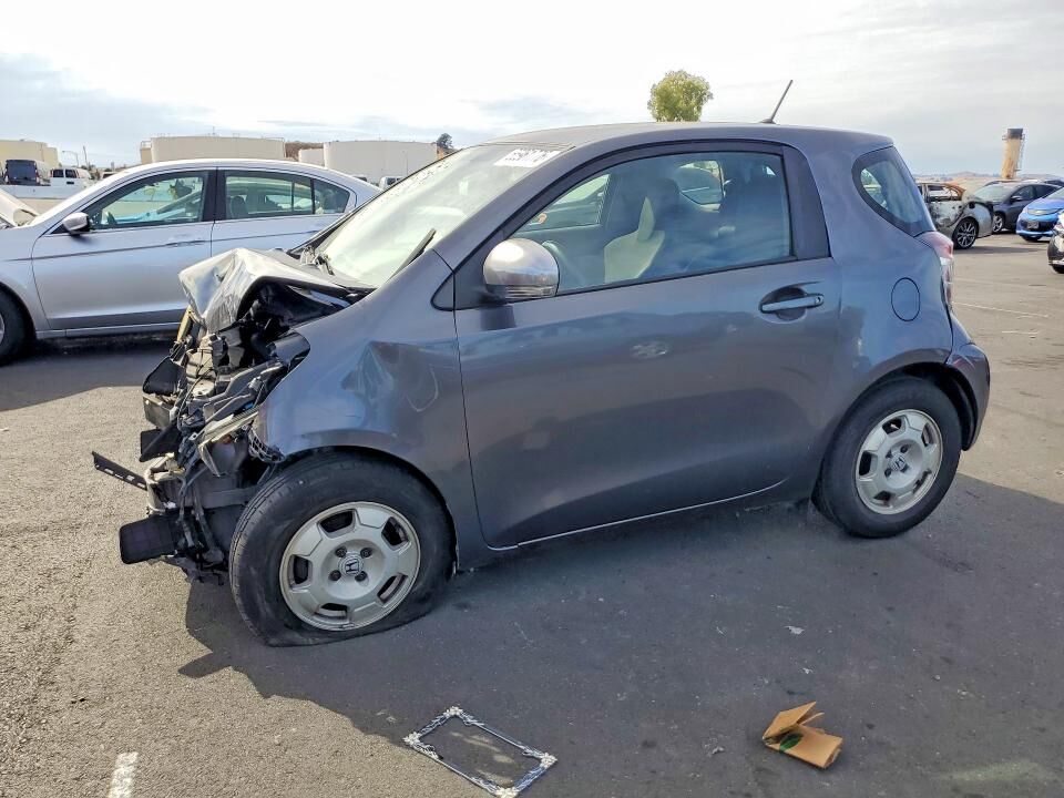 2012 TOYOTA Scion