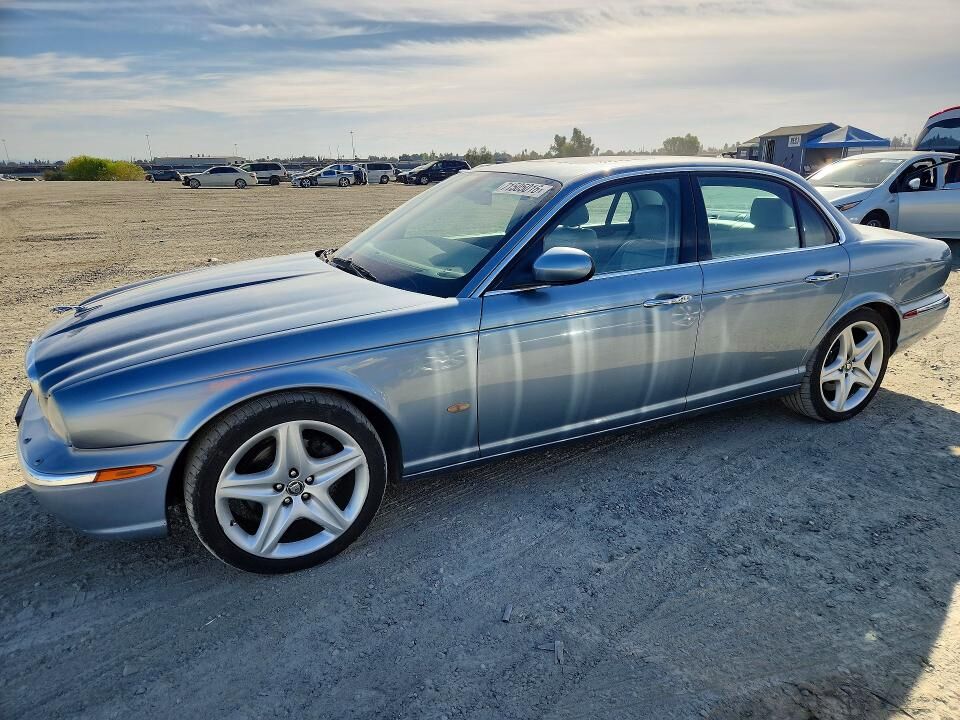 2006 JAGUAR XJ