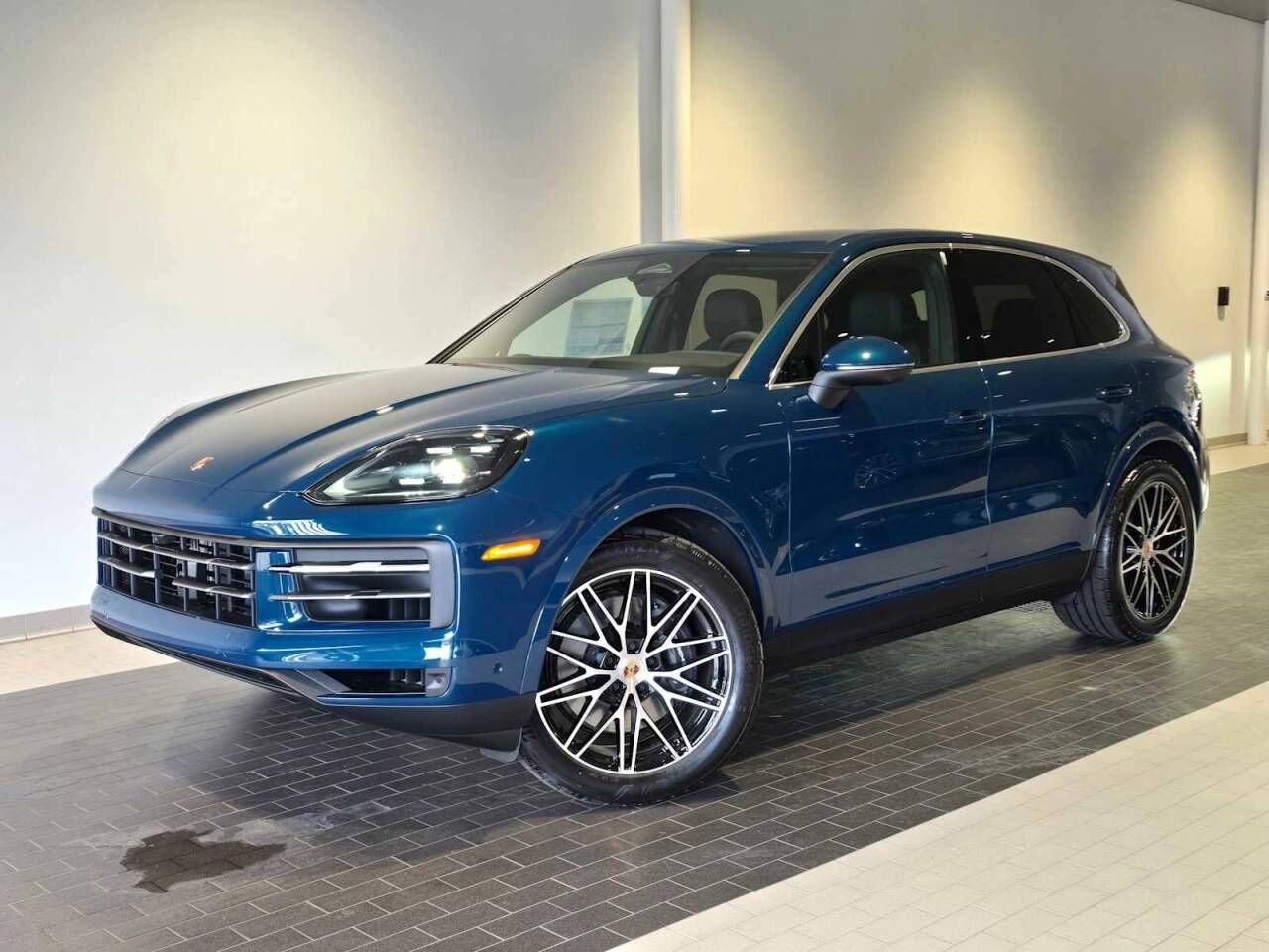 2026 PORSCHE Cayenne