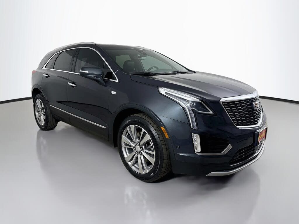 2022 CADILLAC XT5