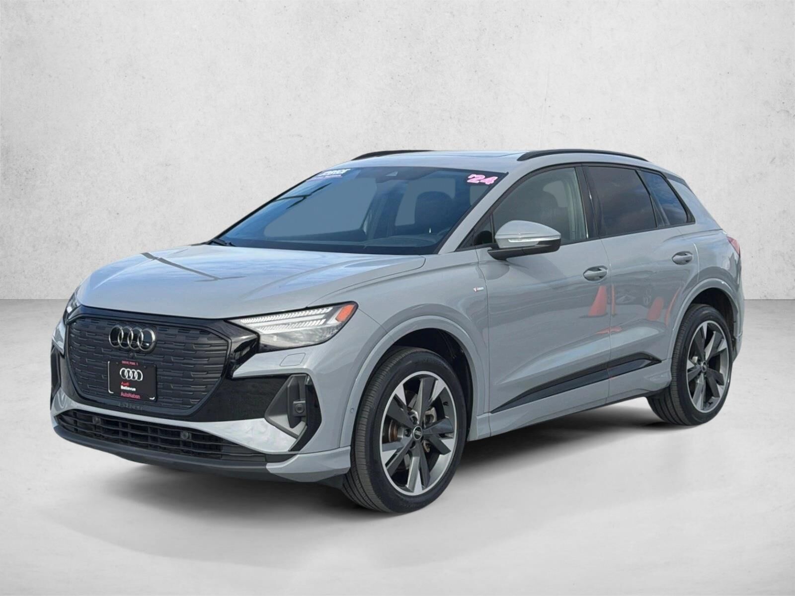 2024 AUDI Q4