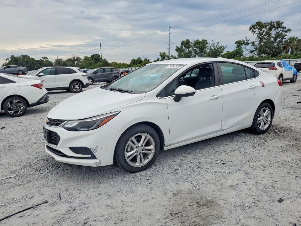 2018 CHEVROLET Cruze