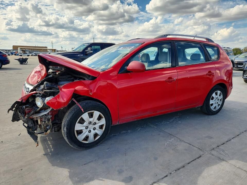 2011 HYUNDAI Elantra