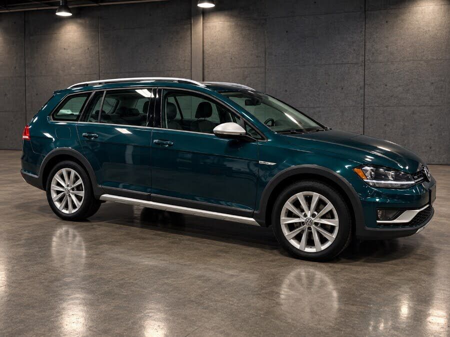 2018 VOLKSWAGEN Golf Alltrack