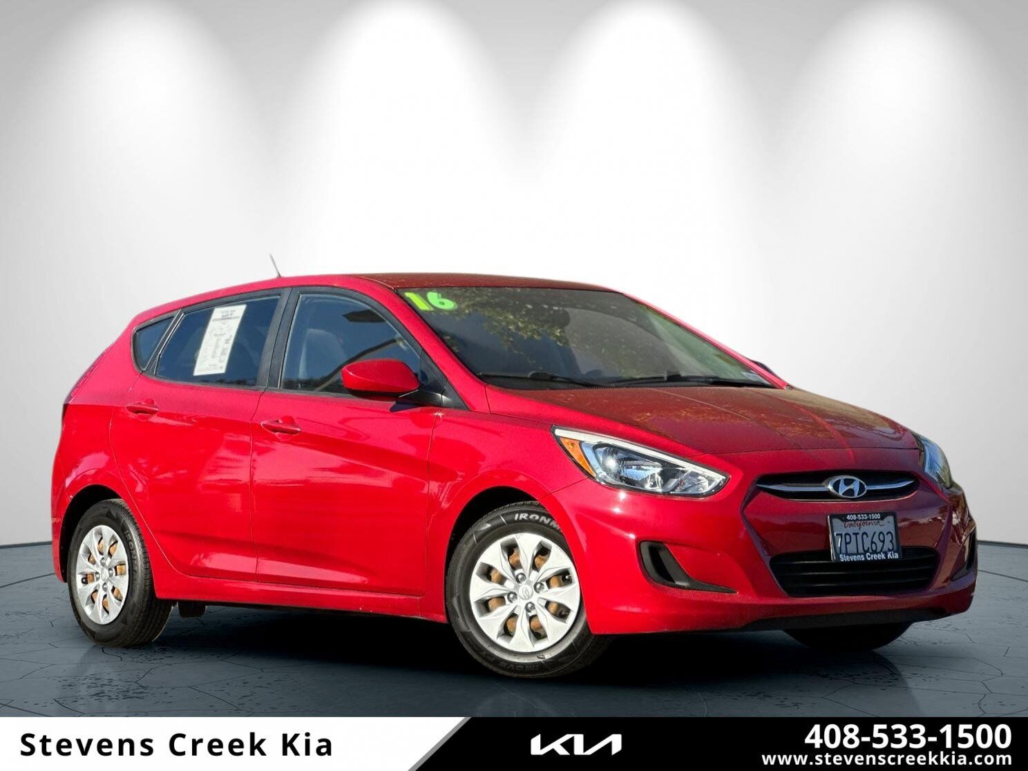 2016 HYUNDAI Accent