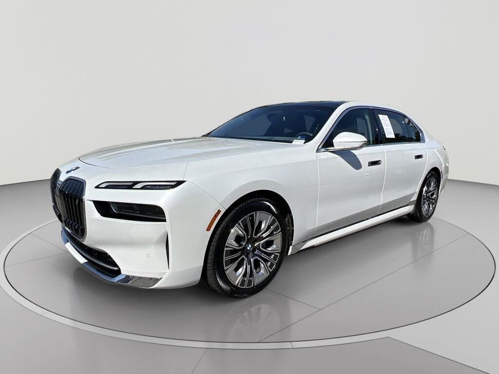 2023 BMW i7