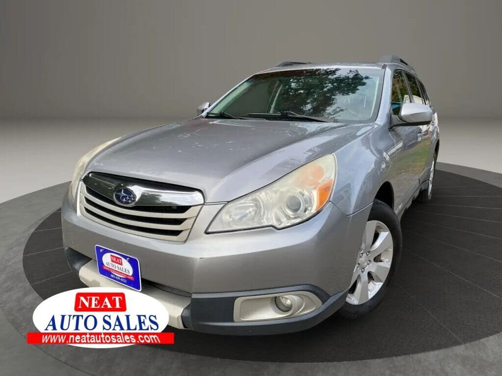 2010 SUBARU Outback