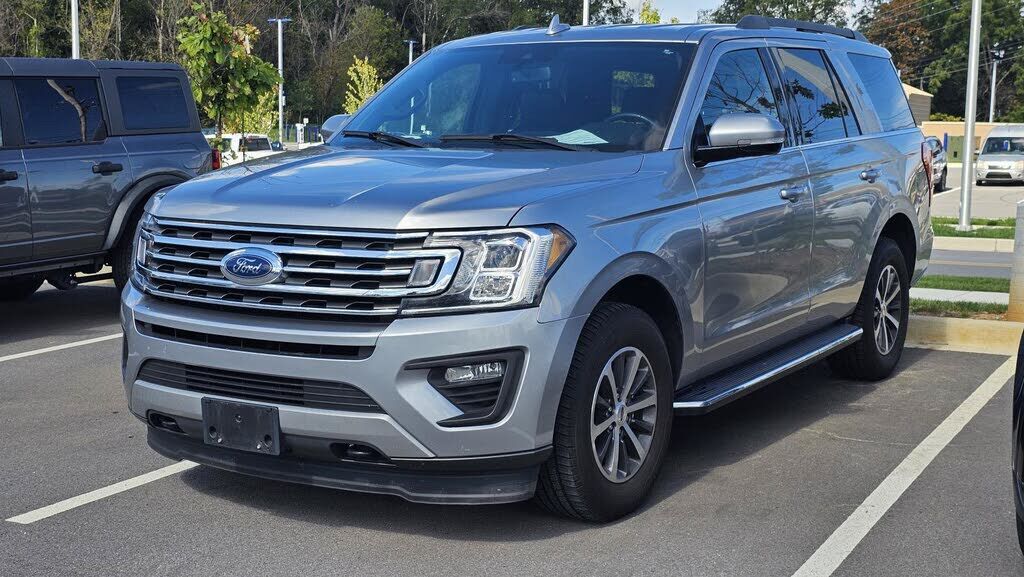 2021 FORD Expedition