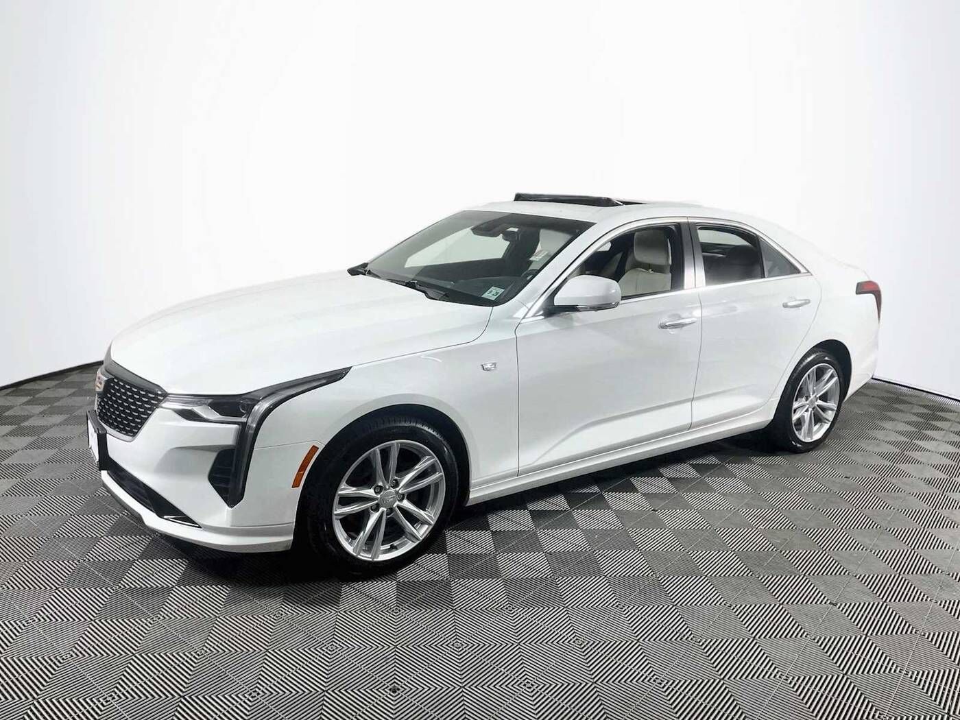2024 CADILLAC CT4