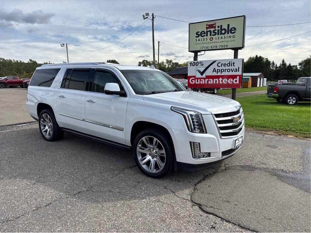 2016 CADILLAC Escalade
