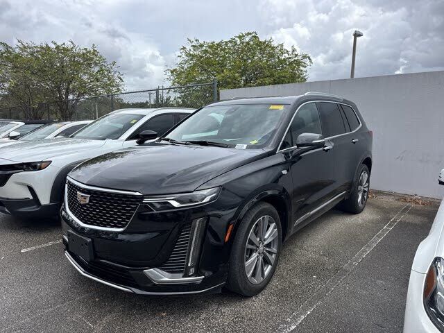 2020 CADILLAC XT6