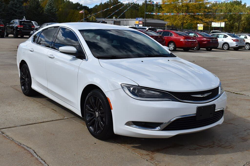 2015 CHRYSLER 200