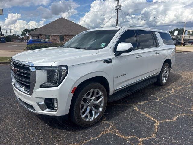 2023 GMC Yukon XL