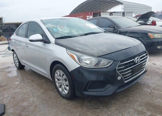 2021 HYUNDAI Accent