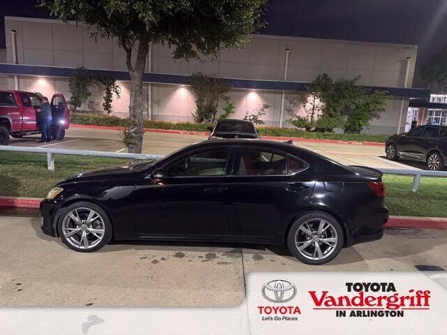 2010 LEXUS IS