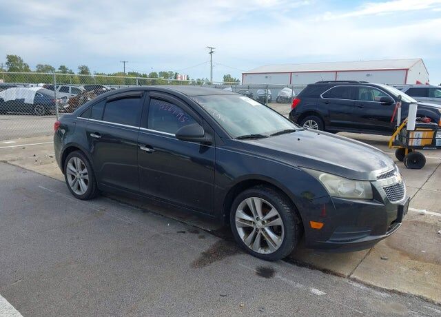 2011 CHEVROLET Cruze