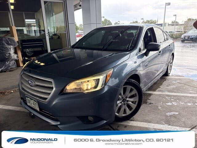 2017 SUBARU Legacy