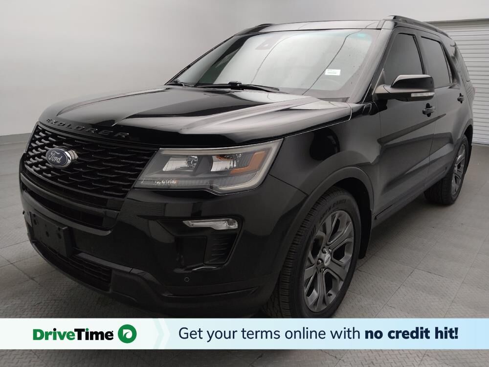 2018 FORD Explorer
