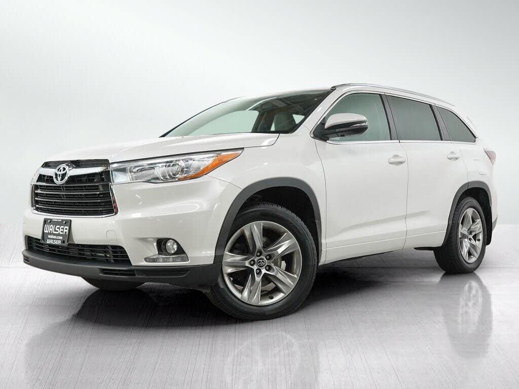2016 TOYOTA Highlander