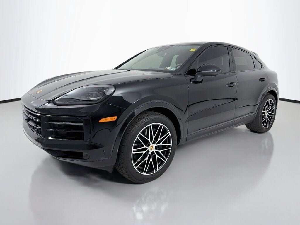 2024 PORSCHE Cayenne