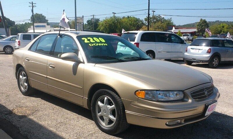 2004 BUICK Regal