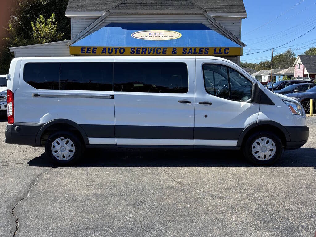 2015 FORD Transit