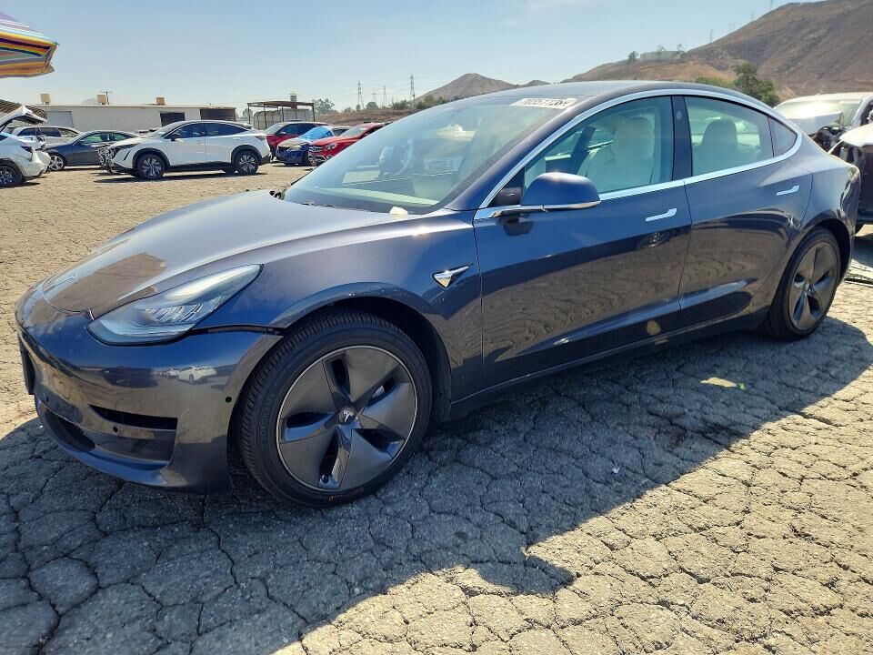 2019 TESLA Model 3