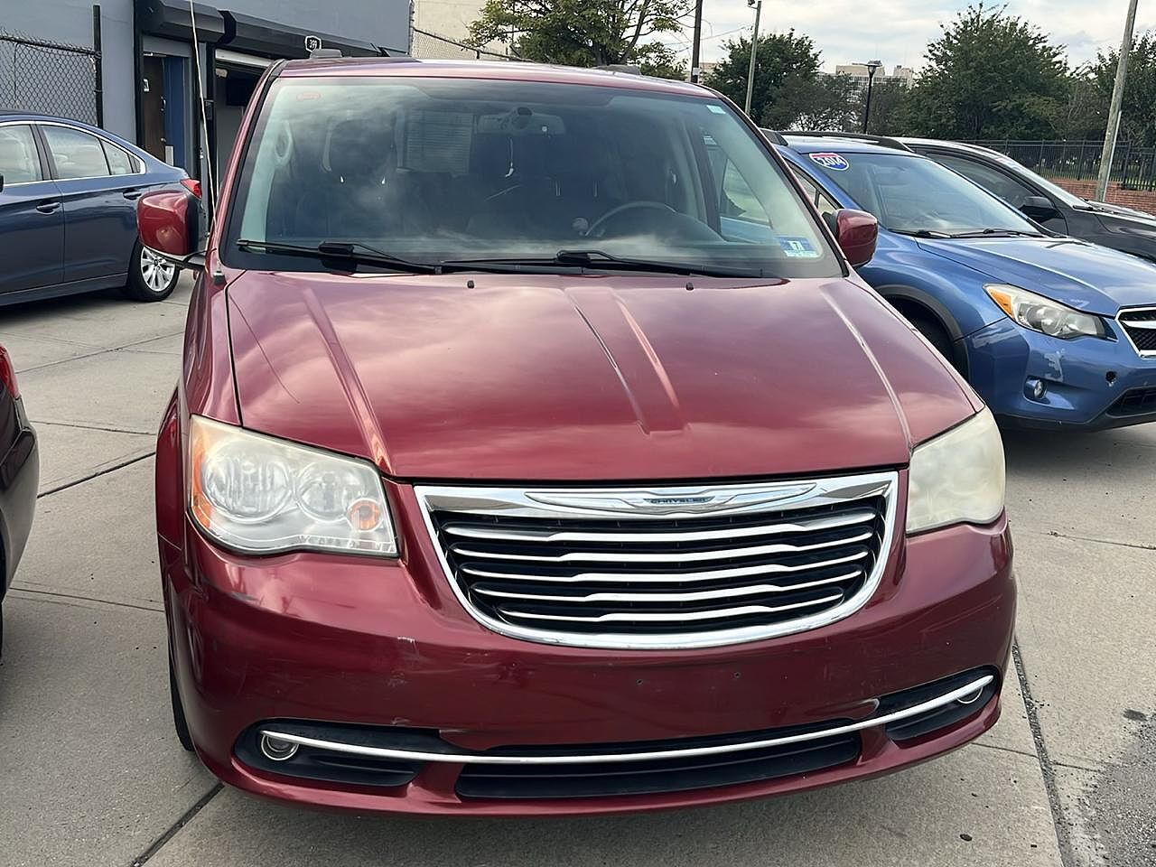 2014 CHRYSLER Town and Country